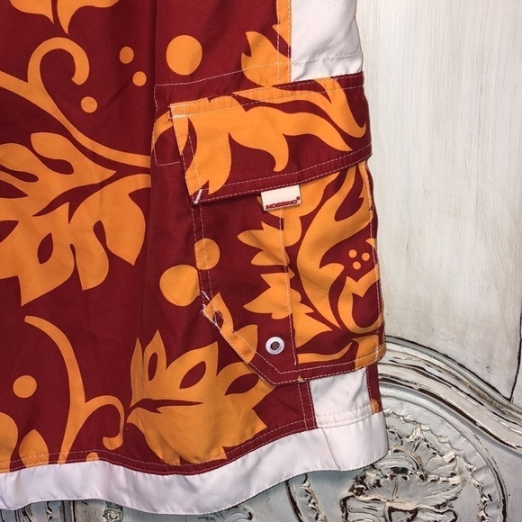 Men’s Mossimo Red and Yellow Hawaiian Print Swim Trunks Size Large - Picture 3 of 10